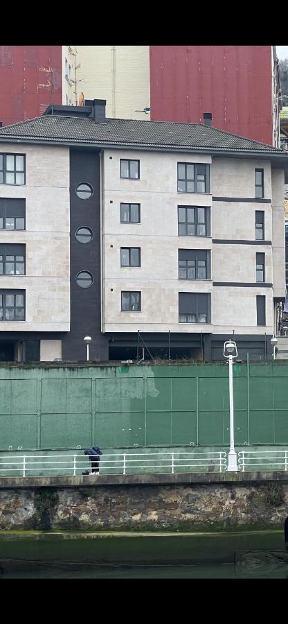 Olabeaga, Vivienda Turistica Urbana De Diseno Con Wifi Lägenhet Bilbao Exteriör bild